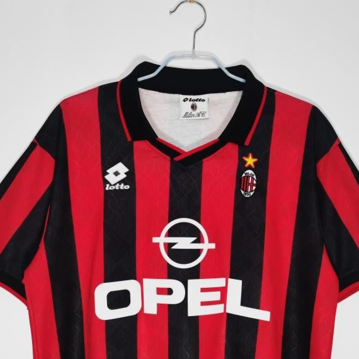 Retro 1995/96 AC Milan Home Soccer Jersey