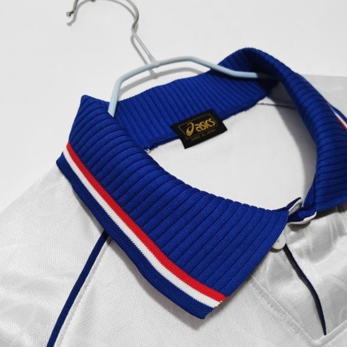 Retro 1998 Japan Away Soccer Jersey
