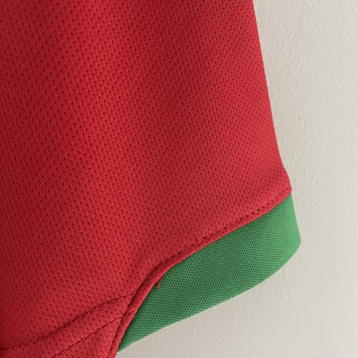 Retro Portugal 2006 Home Soccer Jersey