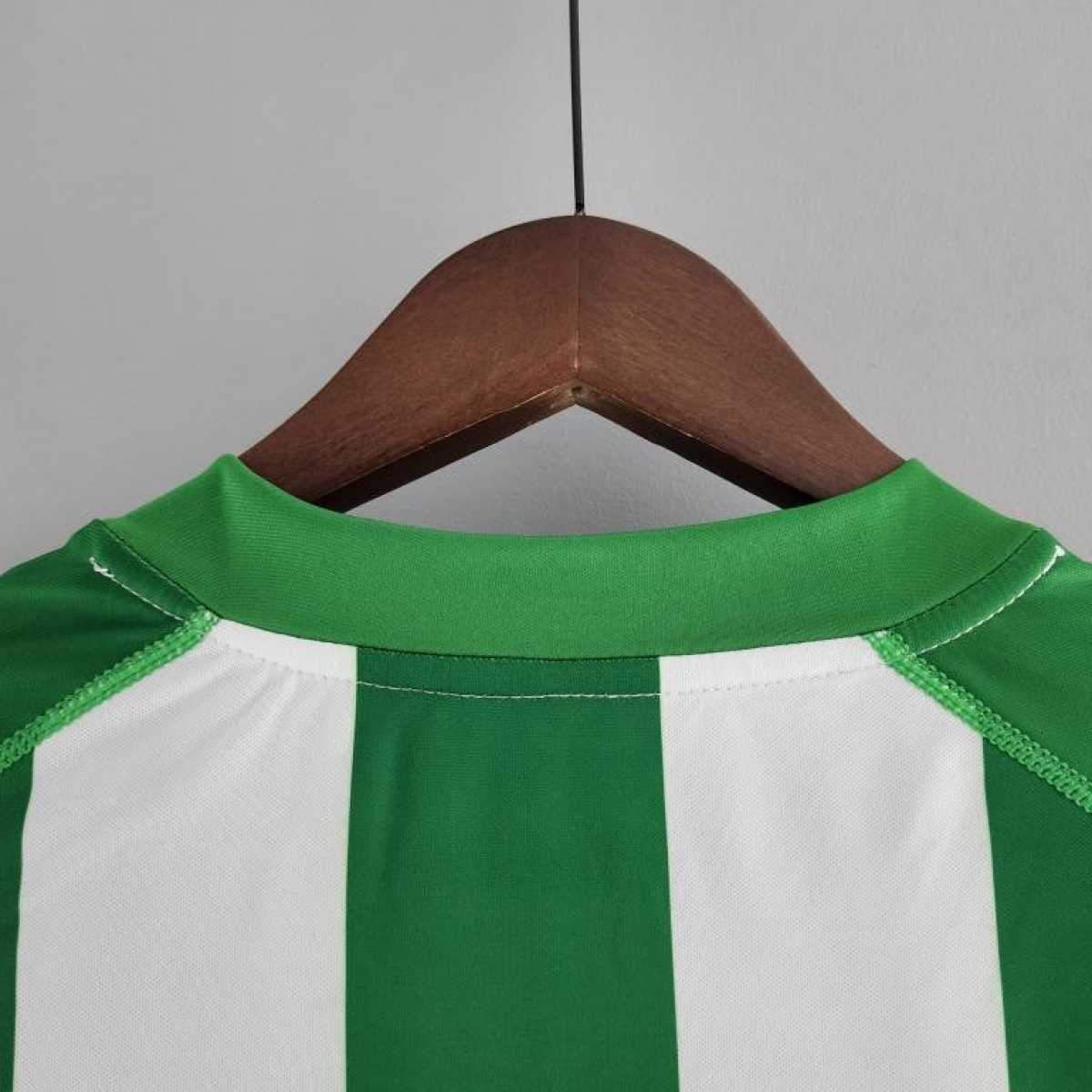 Retro Real Betis 01/02 Home Soccer Jersey