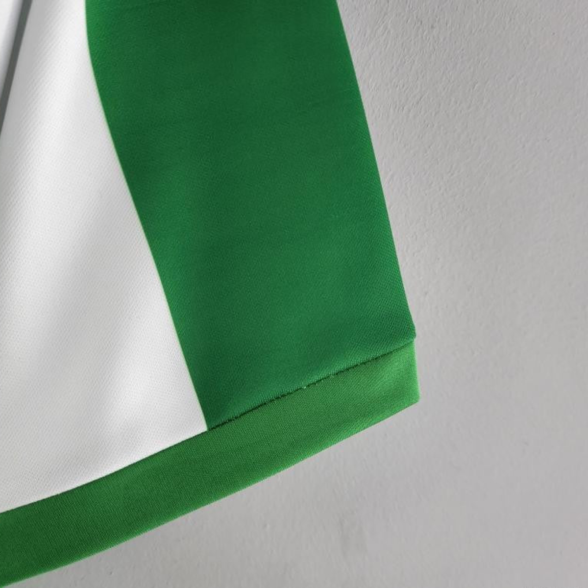 Retro Real Betis 01/02 Home Soccer Jersey