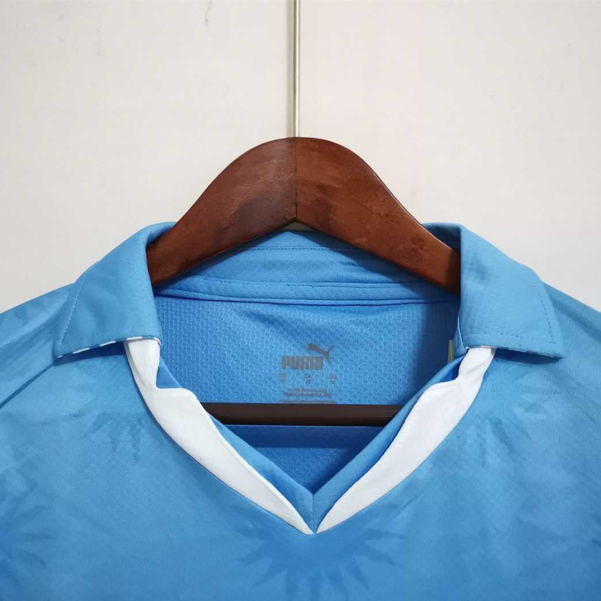 Retro 2010 Uruguay Home Soccer Jersey