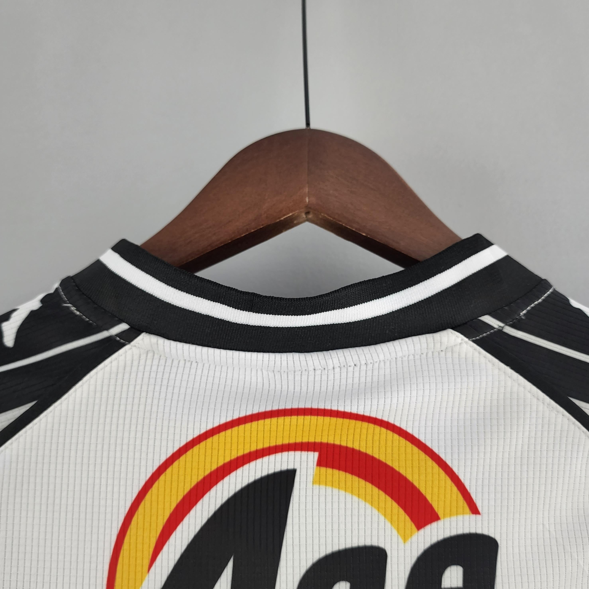 Retro Vasco Da Gama 2000 White Jersey