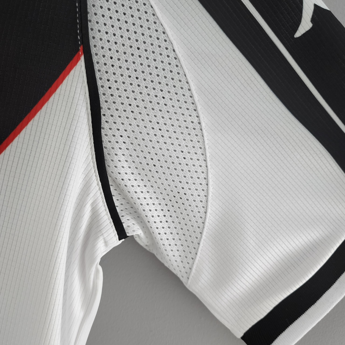 Retro Vasco Da Gama 2000 White Jersey