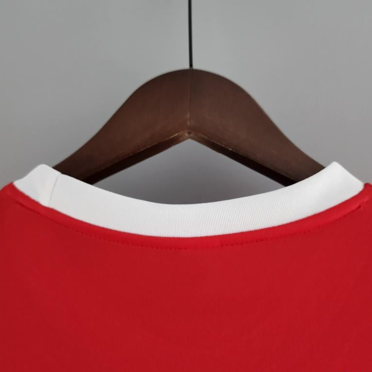 Retro 73/74 Benfica Home Soccer Jersey