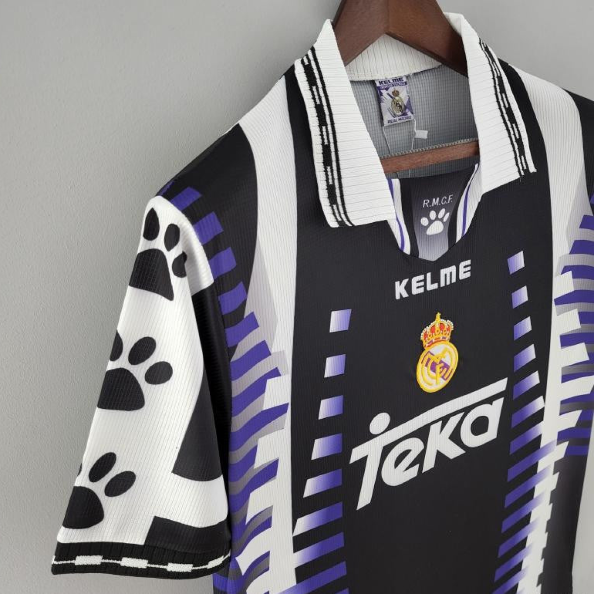 Retro Real Madrid 97/98 Third  Soccer Jersey