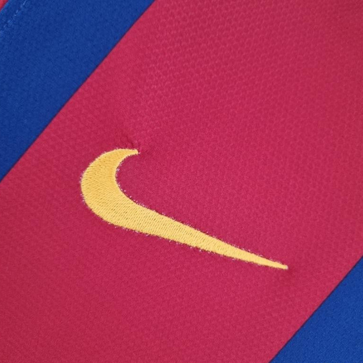 Retro 10/11 Barcelona Long Sleeve Home Soccer Jersey