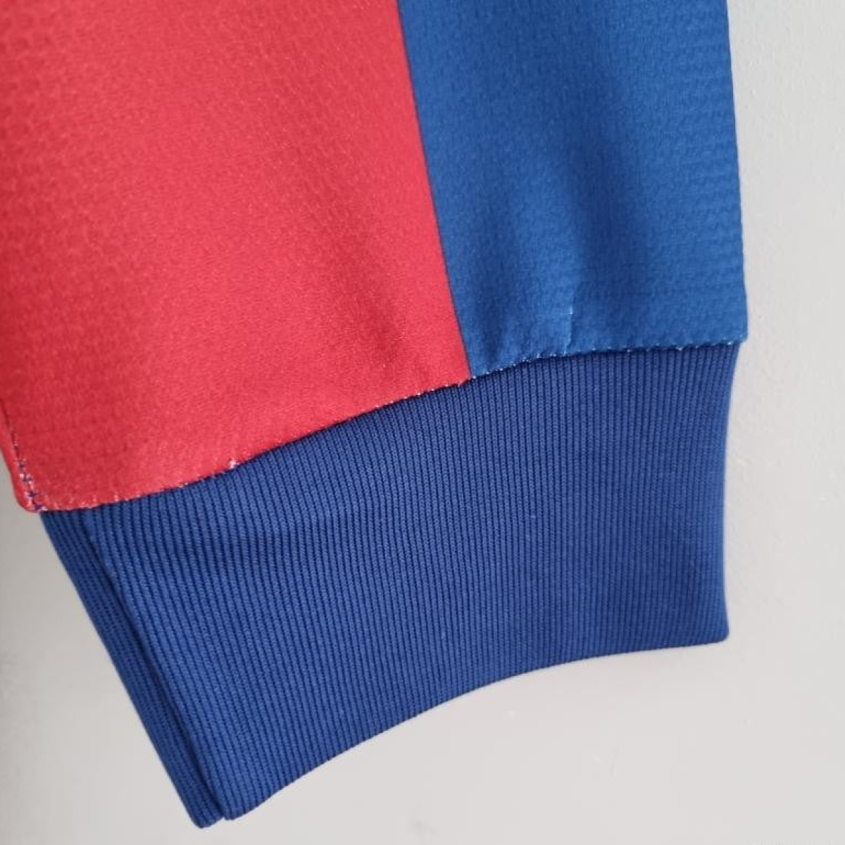 Retro 10/11 Barcelona Long Sleeve Home Soccer Jersey