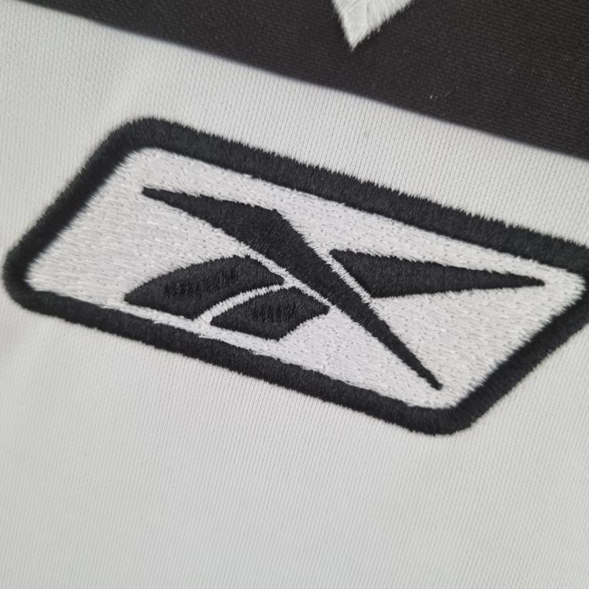 Retro Sao Paulo 2006 Home Soccer Jersey