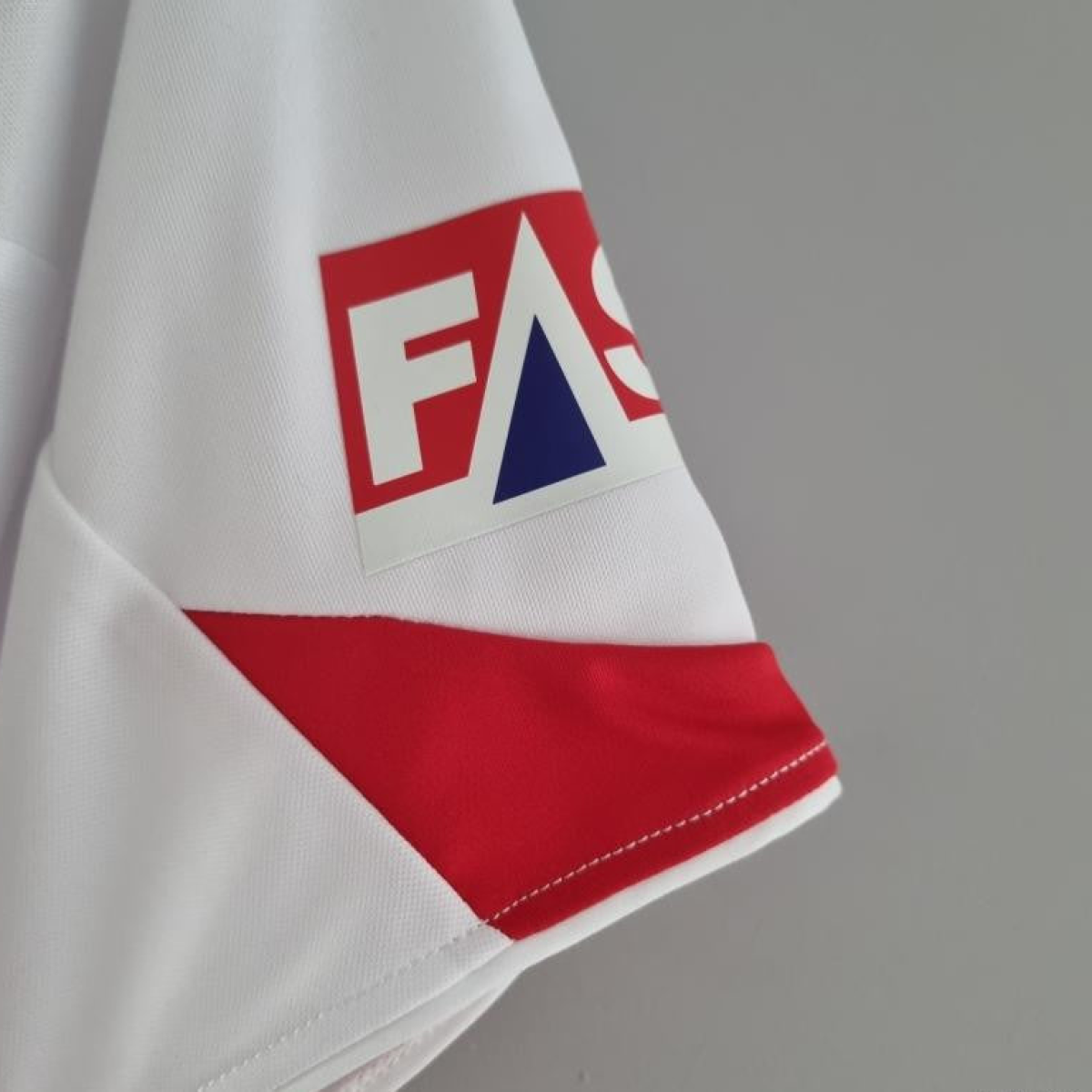 Retro Sao Paulo 2006 Home Soccer Jersey