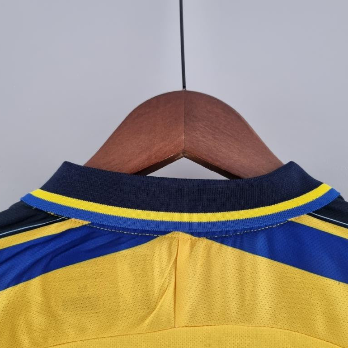 Retro Parma 99/00 Home Soccer Jersey