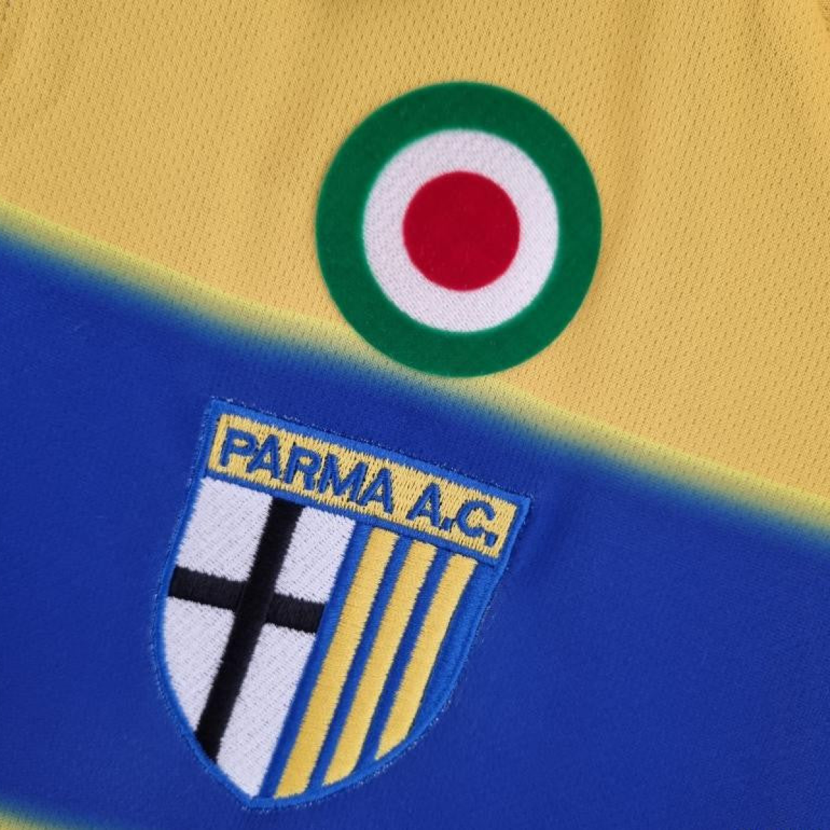 Retro Parma 99/00 Home Soccer Jersey