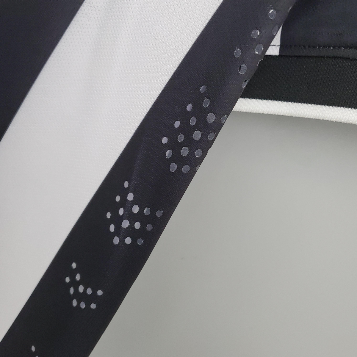 Retro Juventus 14/15 home Soccer Jersey
