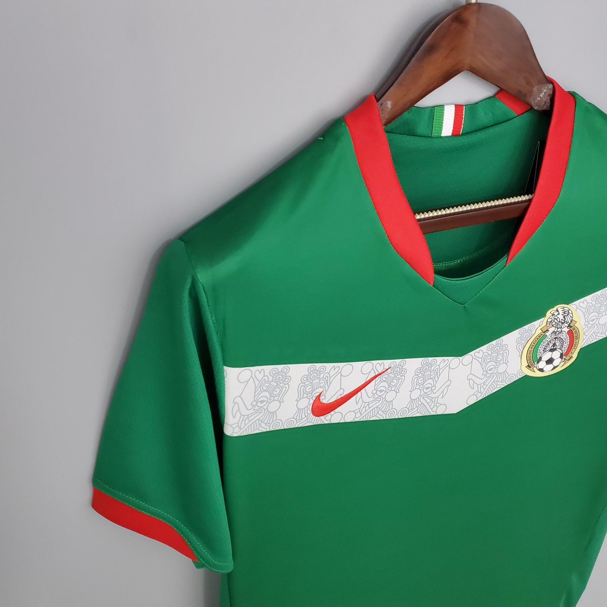 Retro Mexico 2006 Home Soccer Jersey