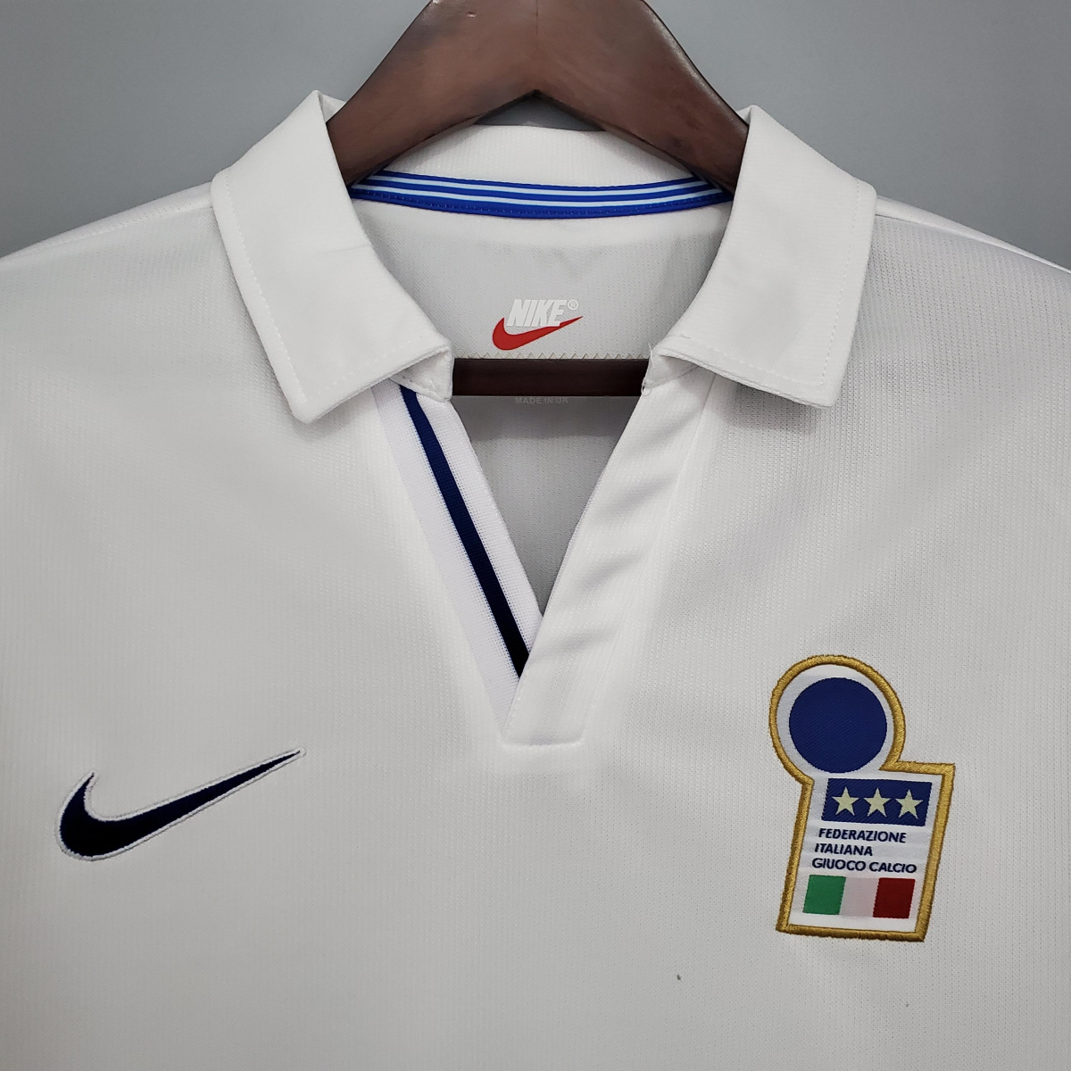 Retro Italy 1998 away Soccer Jersey