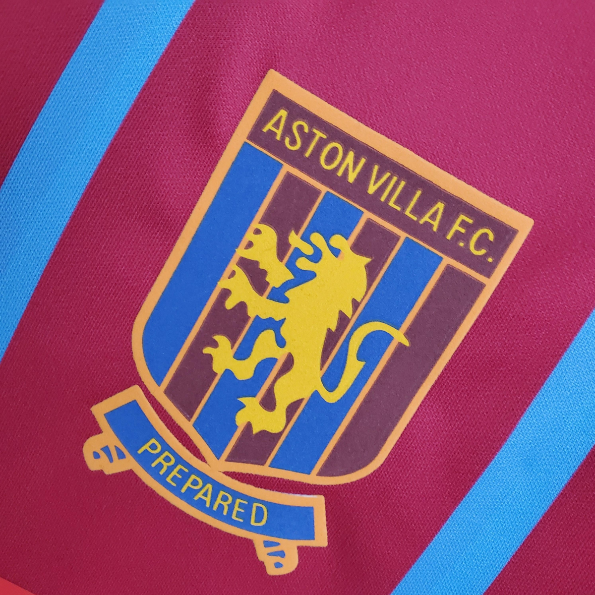 Retro 93/95 Aston Villa home Soccer Jersey