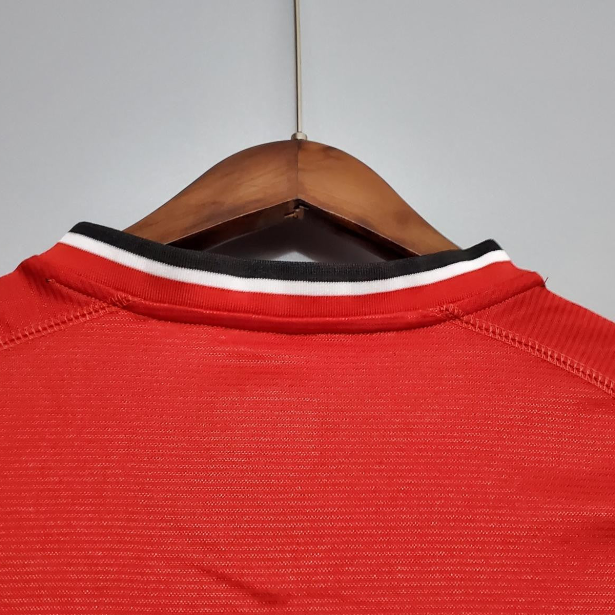 Retro 00/01 Manchester United home Soccer Jersey