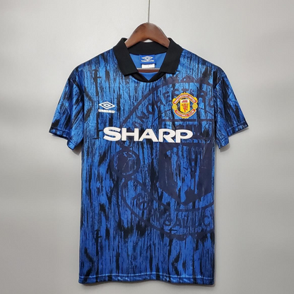 Retro 92/93 Manchester United in the away Soccer Jersey