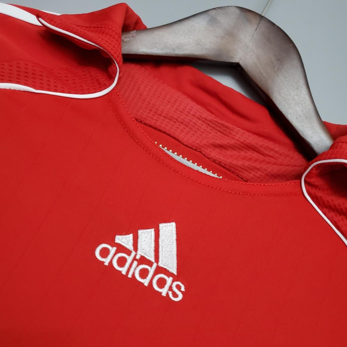 Retro Liverpool 06/07 home Soccer Jersey