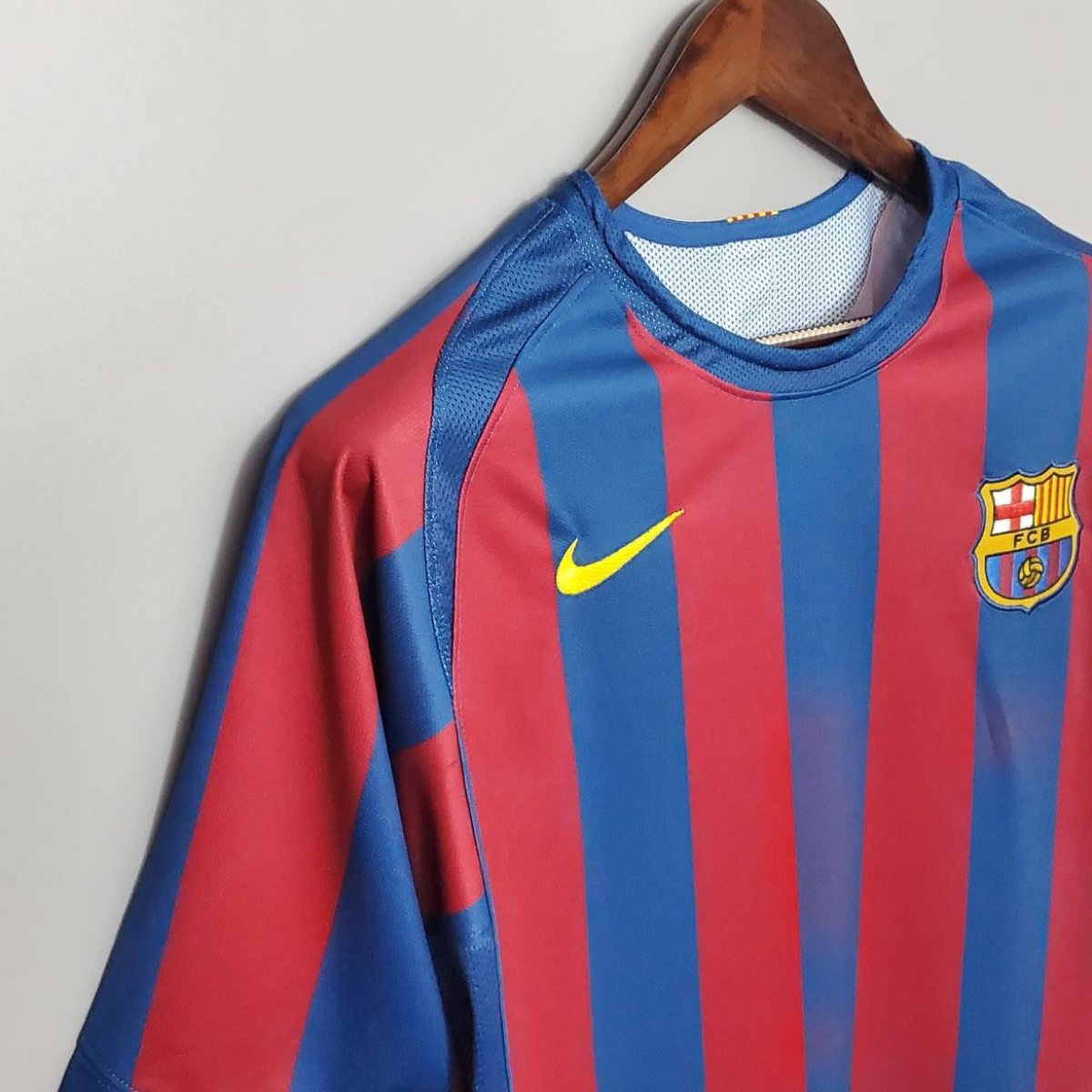 Retro Barcelona 2006 UEFA Champions League Home Soccer Jersey
