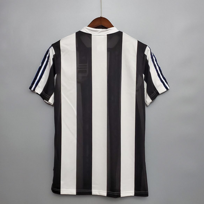 Retro 95/97 Newcastle United home Soccer Jersey