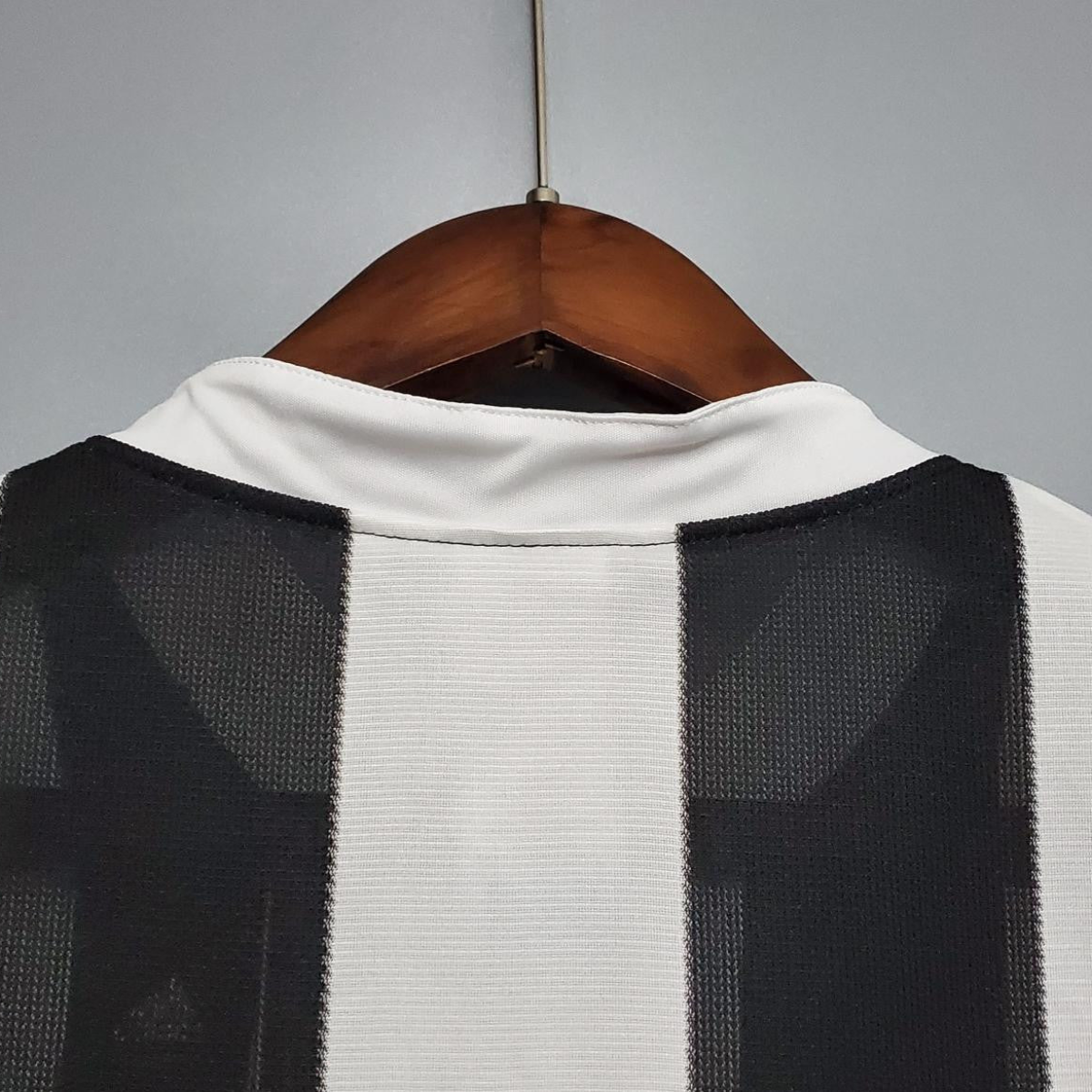 Retro 95/97 Newcastle United home Soccer Jersey