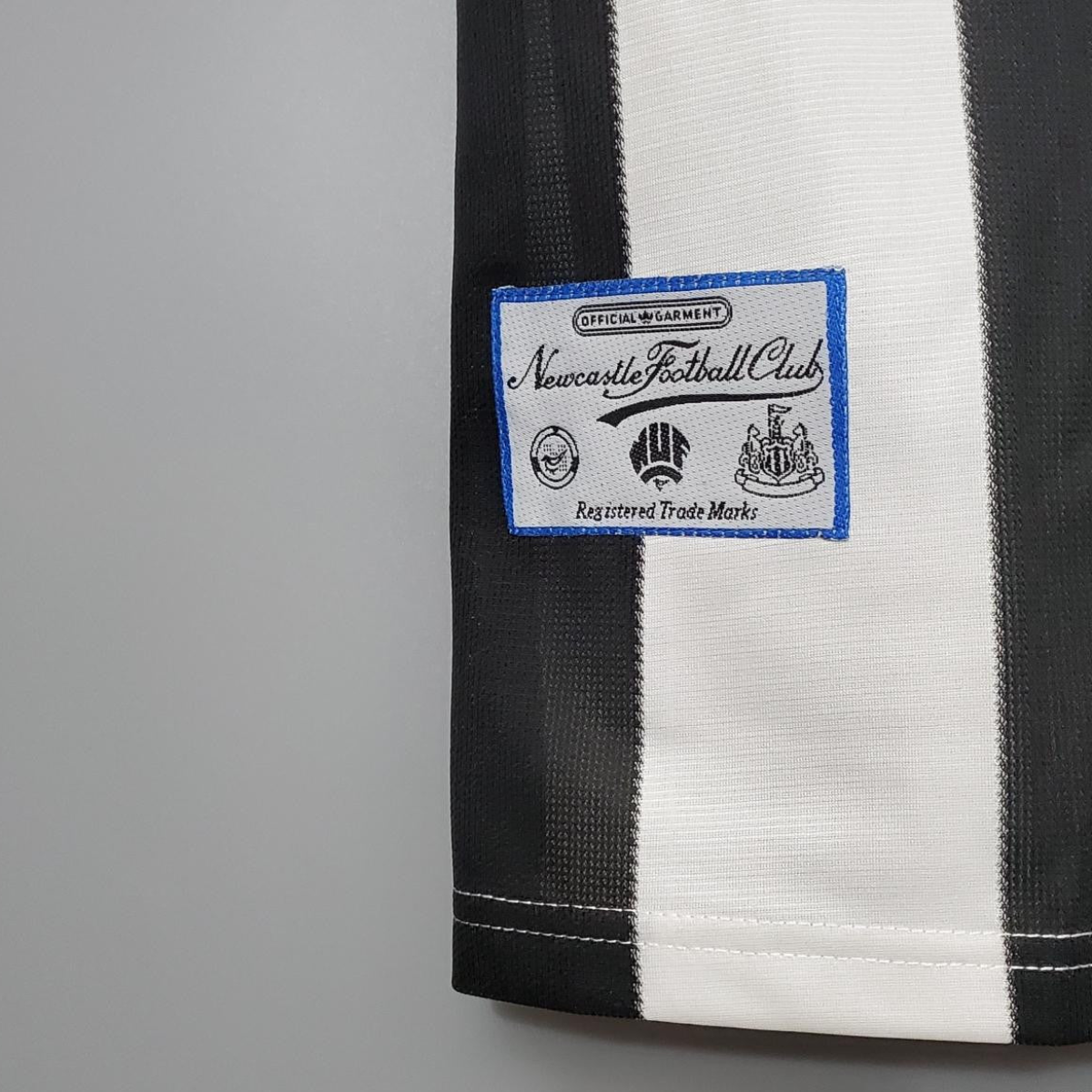 Retro 95/97 Newcastle United home Soccer Jersey