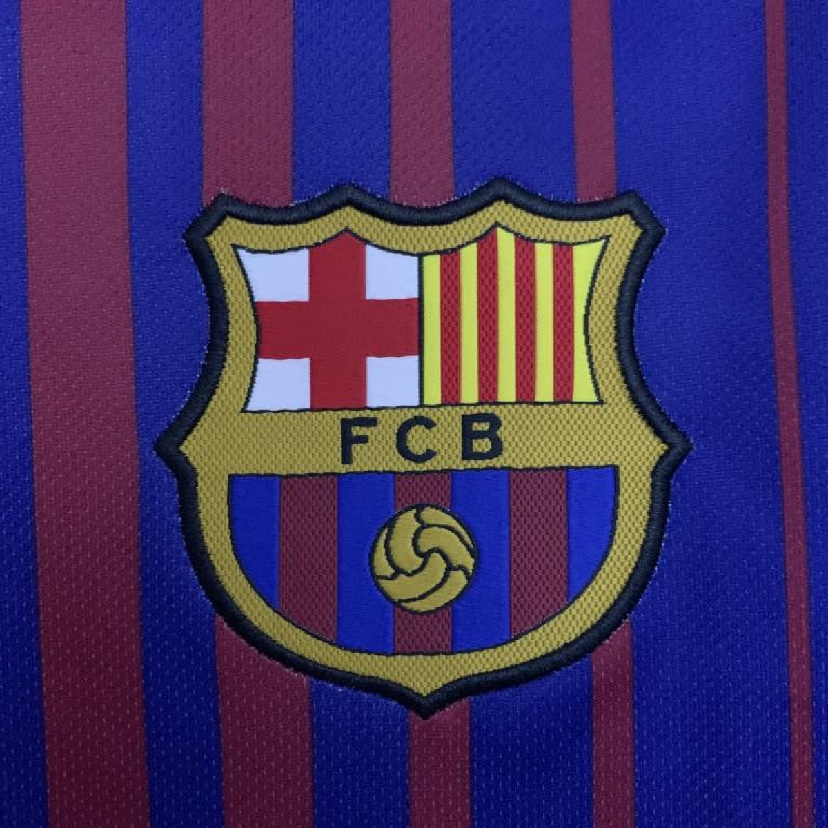 17/18 Retro Barcelona Home Jersey