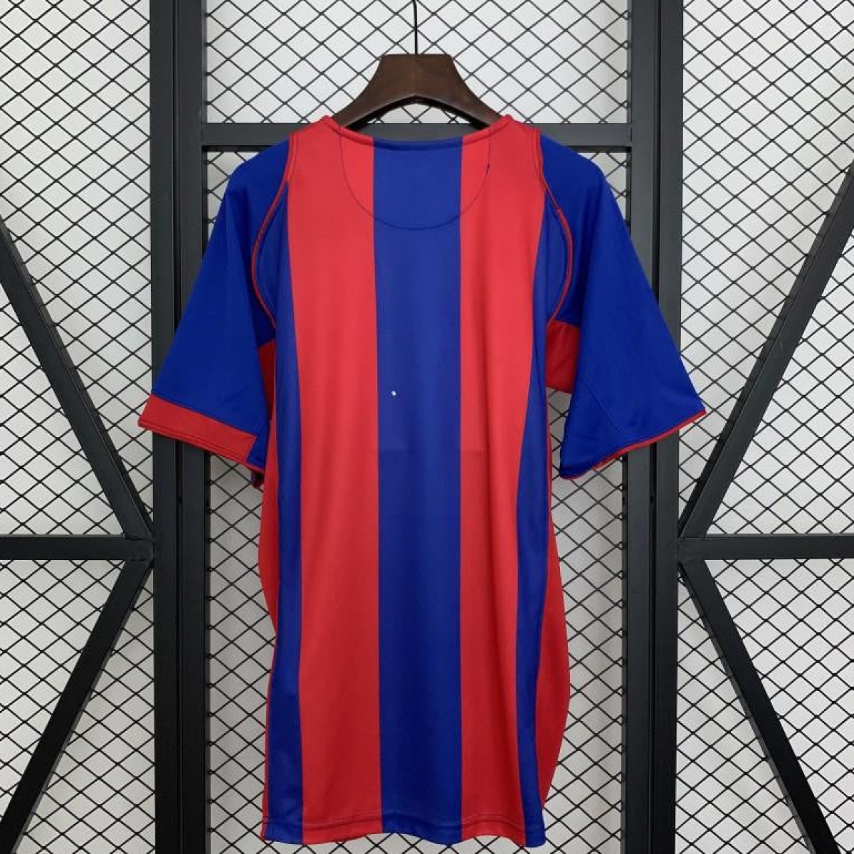 04/05 Retro Barcelona Home Jersey