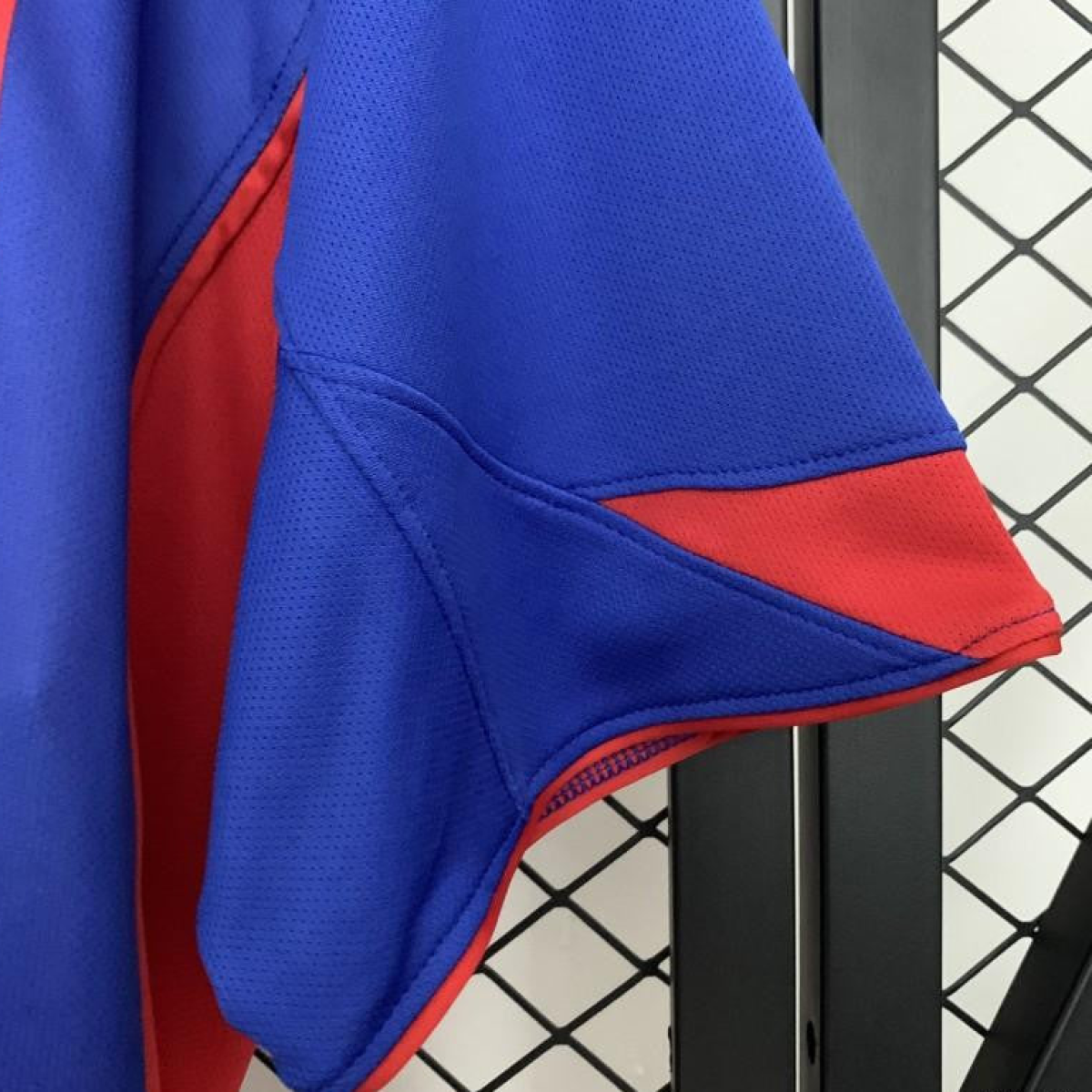 04/05 Retro Barcelona Home Jersey