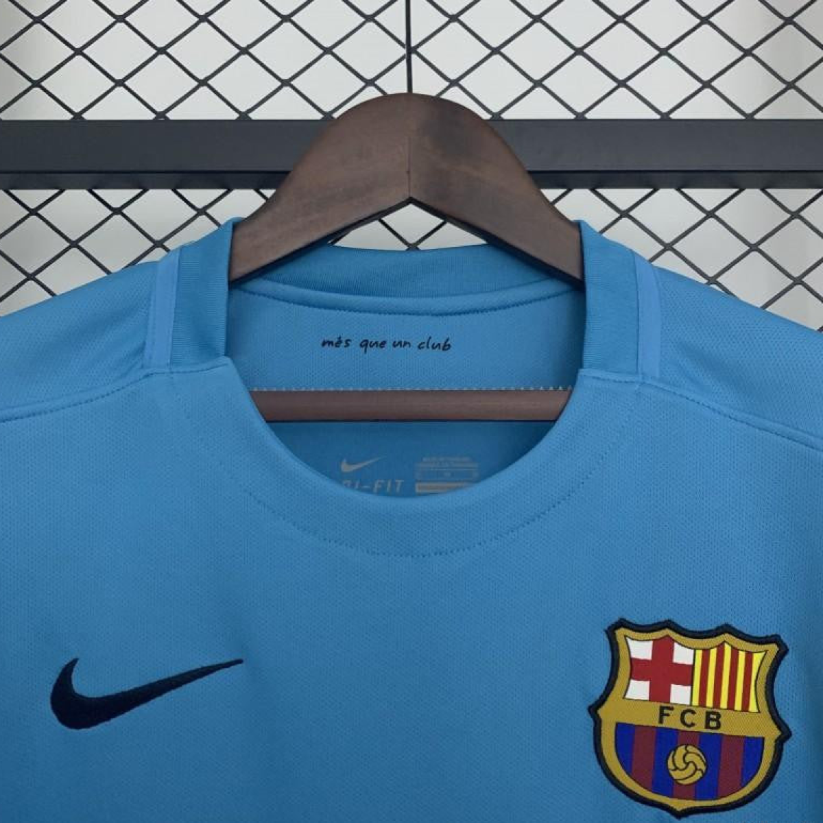15/16 Retro Barcelona THIRD Jersey