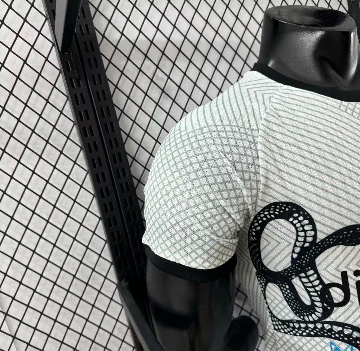 Player Version 25/26 Inter Milan White with Snake and Floral Pattern Jersey